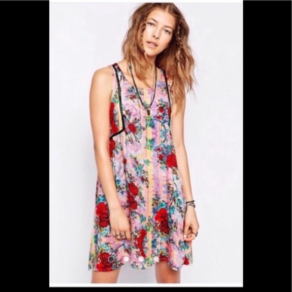 MINKPINK Dresses & Skirts - MINK PINK Floral Print Tunic Dress